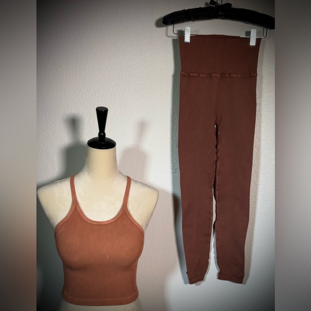 NWOT… FP MOVEMENT.. Good Karma Crop Tank & Good Karma Leggings Set
